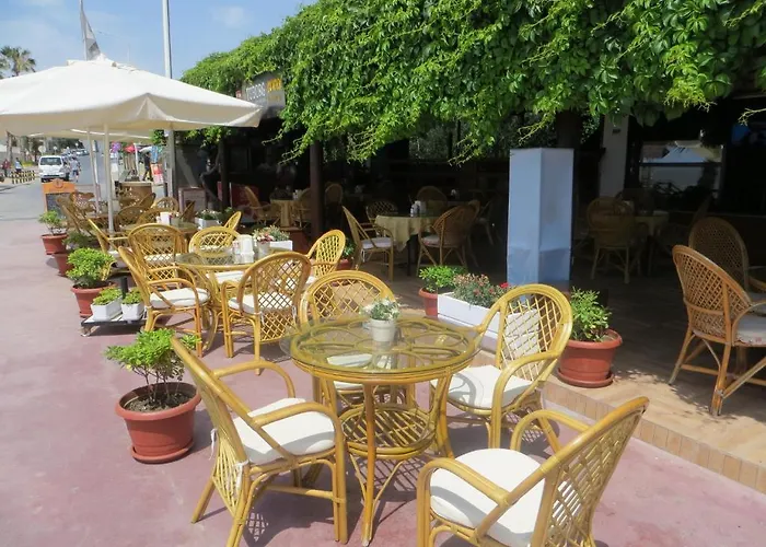 호텔 Sunday 쿠사다시