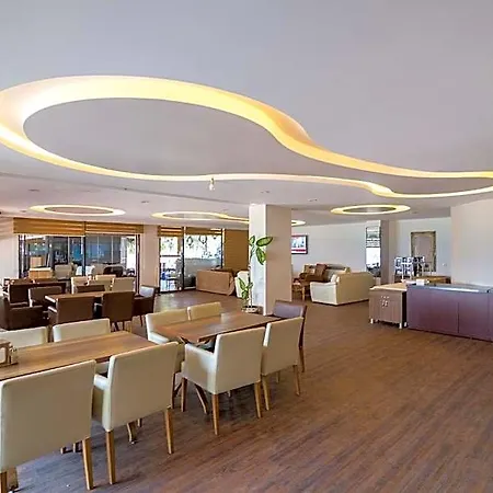 Otel Sunday