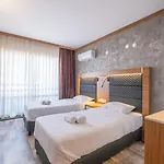 Hotel Sunday Kuşadası