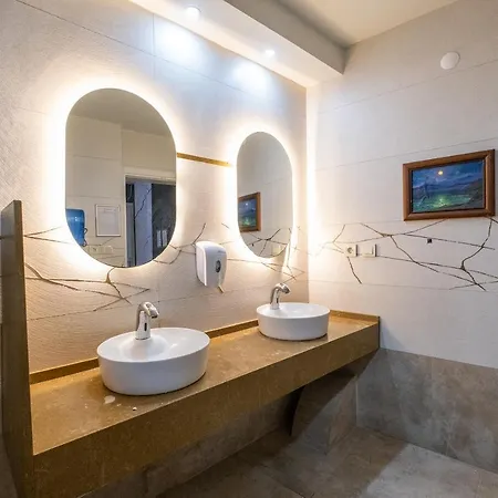 Sunday Hotel Kusadasi